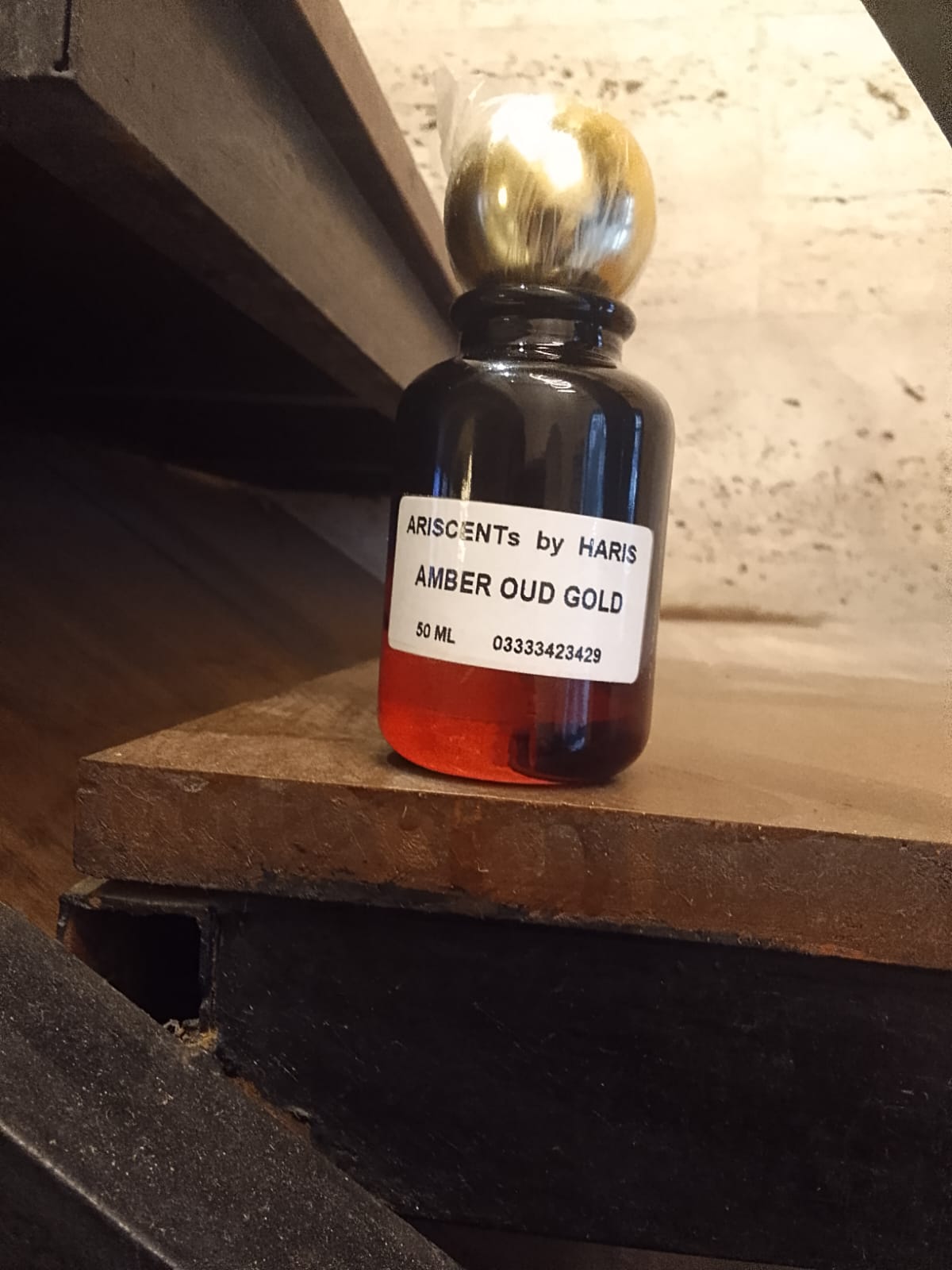 Amber Oud Gold